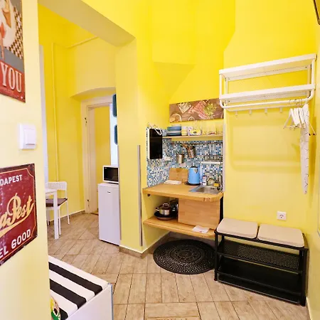 Supreme Astoria Semmelweis Apartamento *