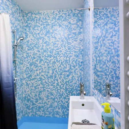 Supreme Astoria Semmelweis *