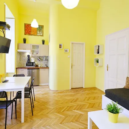 Apartment Supreme Astoria Semmelweis